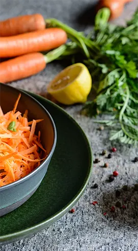 veggie_moehrensalat_right-scaled